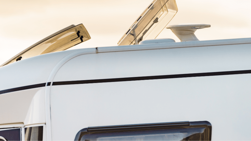 Fensterarten im Camper | Welche Lösung passt zu deinem Ausbau?